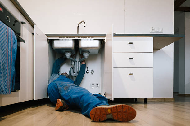 Professional Drain Cleaning technician working in Olivet, NJ